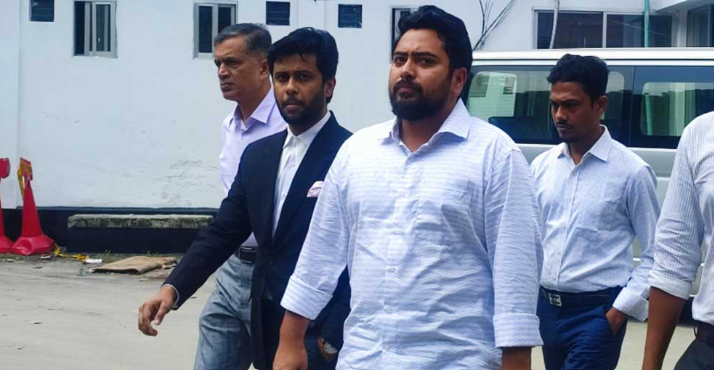 শেখ হাসিনা মামলা: দ্বিতীয় দিন ট্রাইব্যুনালে সাক্ষ্য দিচ্ছেন নাহিদ ইসলাম