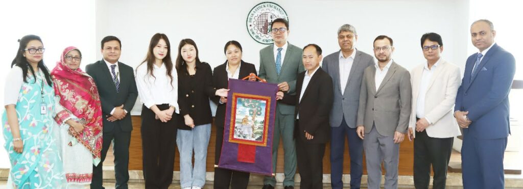 রয়েল সিকিউরিটিজ এক্সচেঞ্জ অব ভুটান লিমিটেডের প্রতিনিধিদলের ডিএসই পরিদর্শন