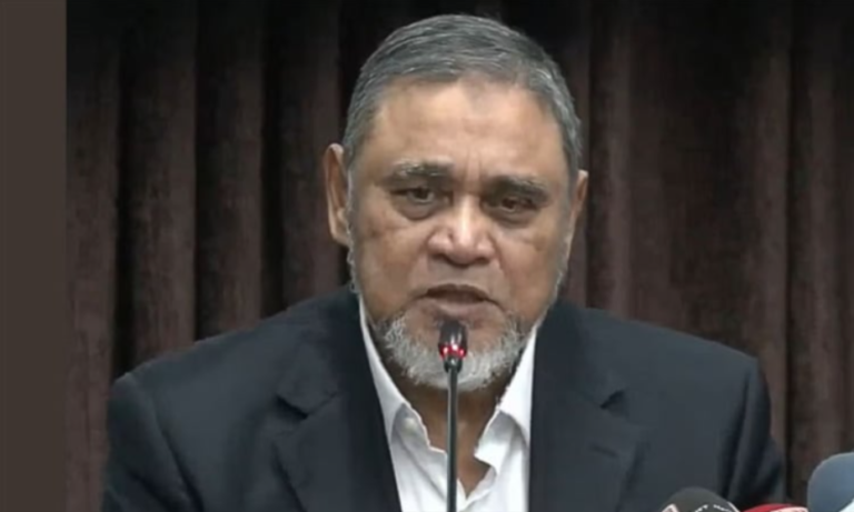 নির্বাচনে কোনো কর্মকর্তা দলীয় আচরণ করলে কঠোর ব্যবস্থা: সিইসি