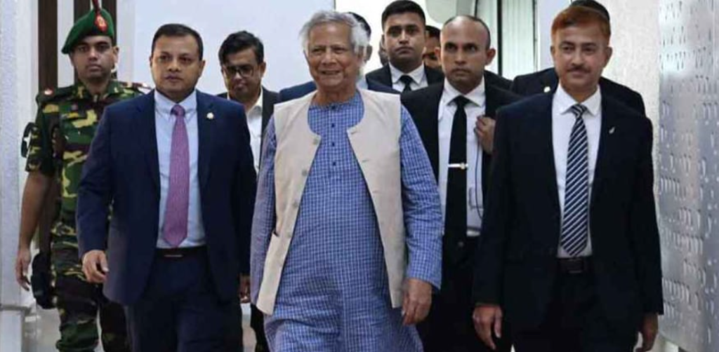 দেশে ফিরেছেন প্রধান উপদেষ্টা