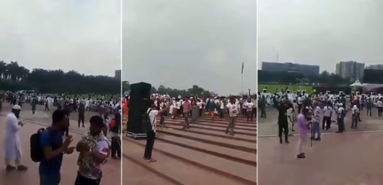 বেষ্টনী ভেঙে সংসদ ভবনে ‘জুলাই যোদ্ধারা’