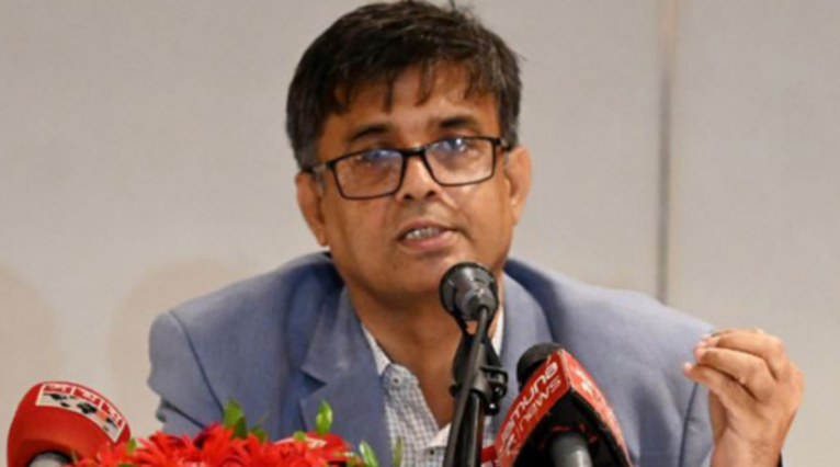 ‘সশস্ত্র বাহিনীর আর কোনো কর্মকর্তার বিরুদ্ধে গ্রেপ্তারি পরোয়ানা জারির পরিকল্পনা নেই’