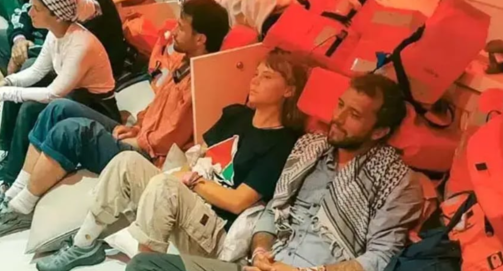 সুমুদ ফ্লোটিলার ১৩৭ কর্মীকে তুরস্কে ফেরত পাঠাল ইসরায়েল