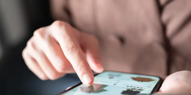 এনইআইআর সংস্কারের দাবিতে আজ সারাদেশে মোবাইল ফোনের দোকান বন্ধ