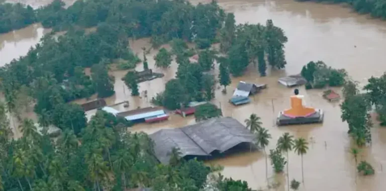 বন্যায় বিপর্যস্ত শ্রীলঙ্কায় মৃতের সংখ্যা বেড়ে ১৫৯ , নিখোঁজ দুই শতাধিক