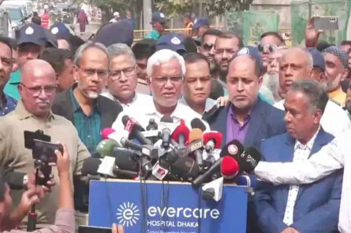 গুজবে কান না দিতে অনুরোধ: খালেদা জিয়ার অবস্থা স্থিতিশীল, জানালেন ডা. জাহিদ