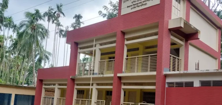 ‘কমপ্লিট শাটডাউন’ স্থগিত : আজ থেকে শুরু হচেছ প্রাথমিক বিদ্যালয়ে বার্ষিক পরীক্ষা