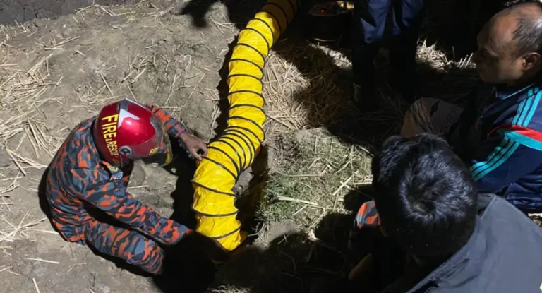 ৩৫ ফুট গভীরেও মিলল না শিশু সাজিদ , তানোর উদ্ধার অভিযান অব্যাহত