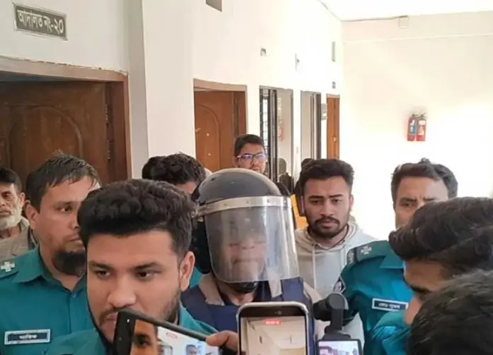 –সন্ত্রাসবিরোধী মামলায় শওকত মাহমুদের ৫ দিনের রিমান্ড মঞ্জুর