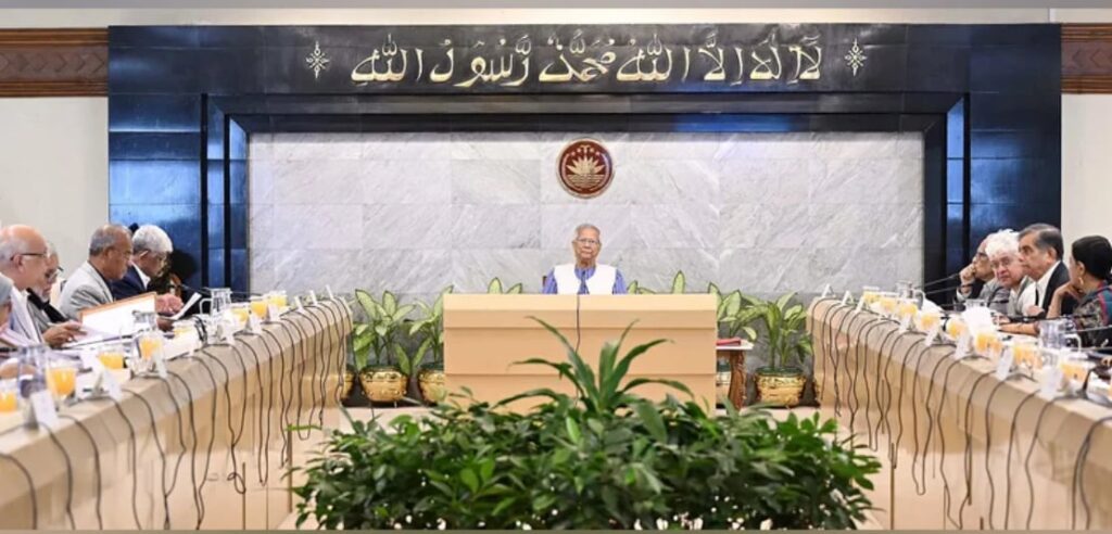 বেতন বাড়ানোর প্রস্তাবে উপদেষ্টাদের অসন্তোষ, অর্থনৈতিক চাপের আশঙ্কা