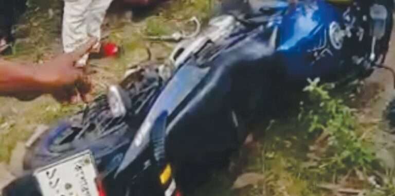 ভৈরব-কিশোরগঞ্জ মহাসড়কে মোটরসাইকেল দুর্ঘটনা, নিহত ৩