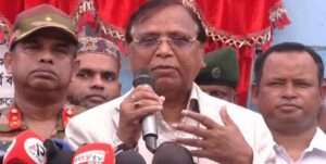 ফুটপাতের ব্যবসায়ীদের লাইসেন্স দেবে সরকার: ডিএসসিসি প্রশাসক