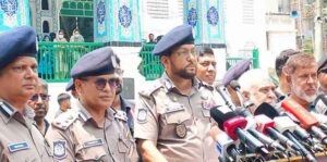 আ.লীগের পরিকল্পনা নস্যাৎ করেছি: ডিএমপি কমিশনার