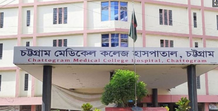 বোয়ালখালীতে লবণ কারখানায় সিলিন্ডার বিস্ফোরণ, দগ্ধ ১০