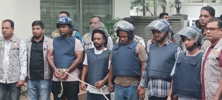 উত্তরায় সোয়া কোটি টাকা লুট: গ্রেপ্তার ৫, জড়িত পেশাদার ডাকাত চক্র