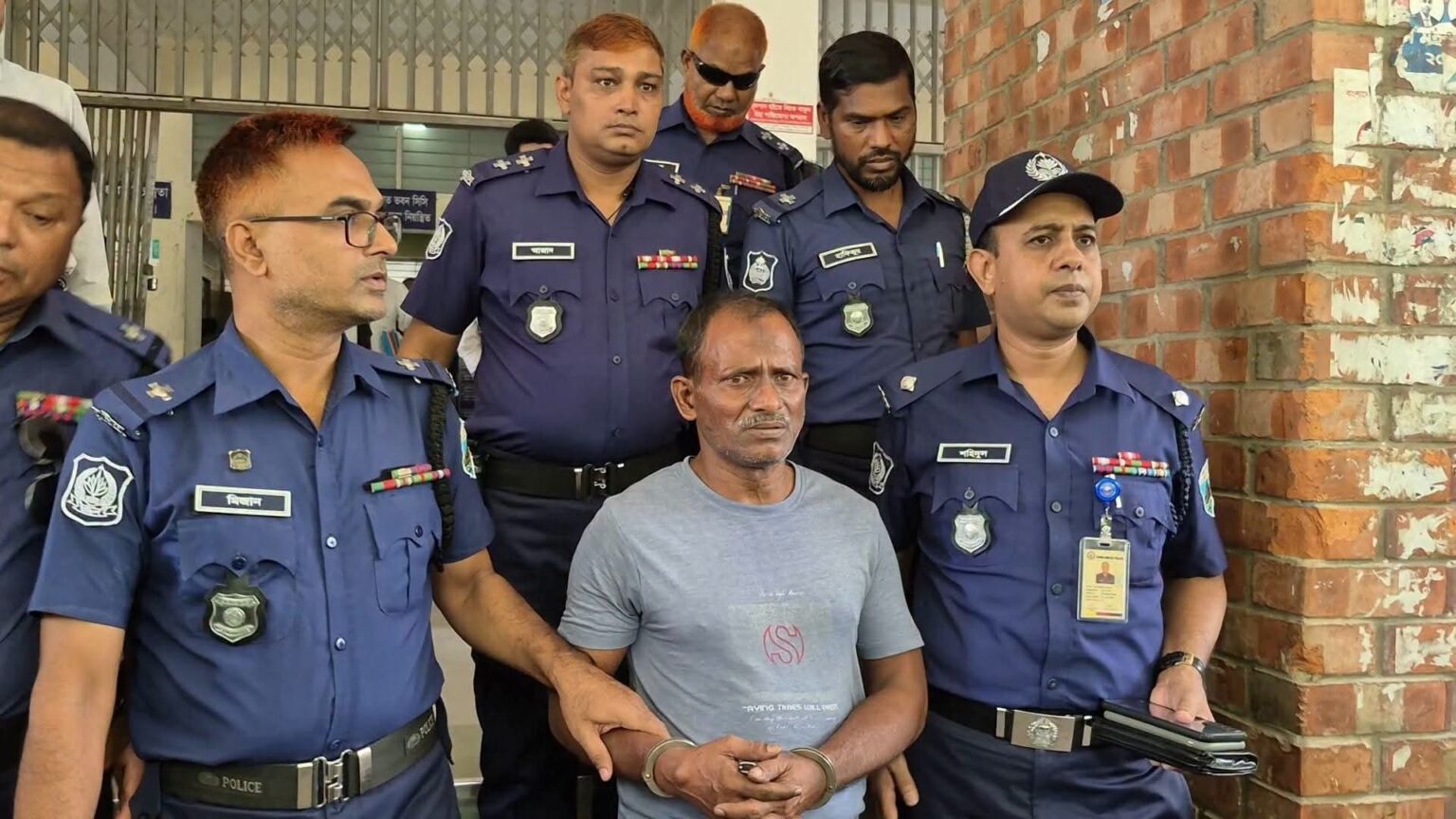 নিজ কিশোরী মেয়েকে ধর্ষণ, বাবার মৃত্যুদণ্ড