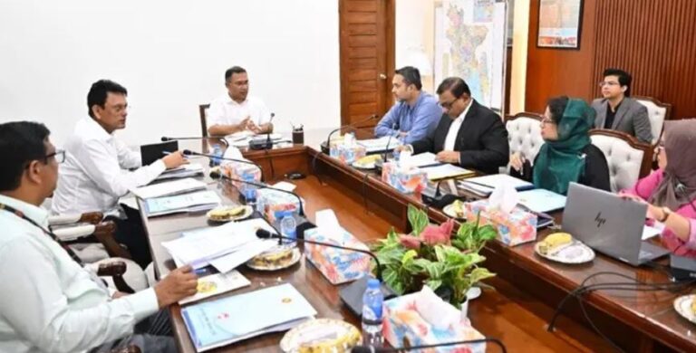 মেয়েদের সর্বজনীন উপবৃত্তি চালুর সম্ভাবনা পর্যালোচনার নির্দেশ