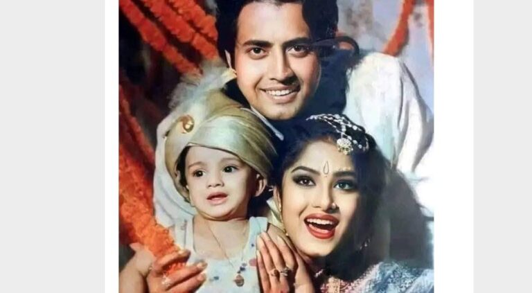 ৩১ বছরের সংসার, বিবাহবার্ষিকীতে মৌসুমীর উদ্দেশে যা লিখলেন ওমর সানী