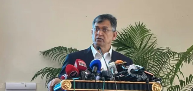 আওয়ামী দোসরদের গ্রেফতার করলে পুলিশকে পুরস্কৃত করা হবে: স্বরাষ্ট্রমন্ত্রী