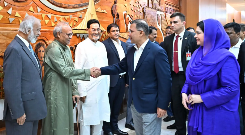 নিউইয়র্কের উদ্দেশ্যে ঢাকা ছাড়লেন প্রধানমন্ত্রী
