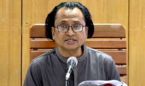 নির্ধারিত দামে এলপিজি পাওয়া না গেলে ব্যবস্থা নেবে সরকার : উপদেষ্টা