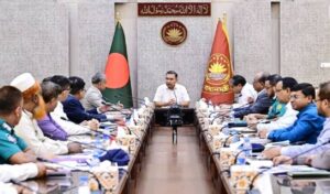 ঢাকার গণপরিবহণ ব্যবস্থাপনা নিয়ে প্রধানমন্ত্রীর বৈঠক