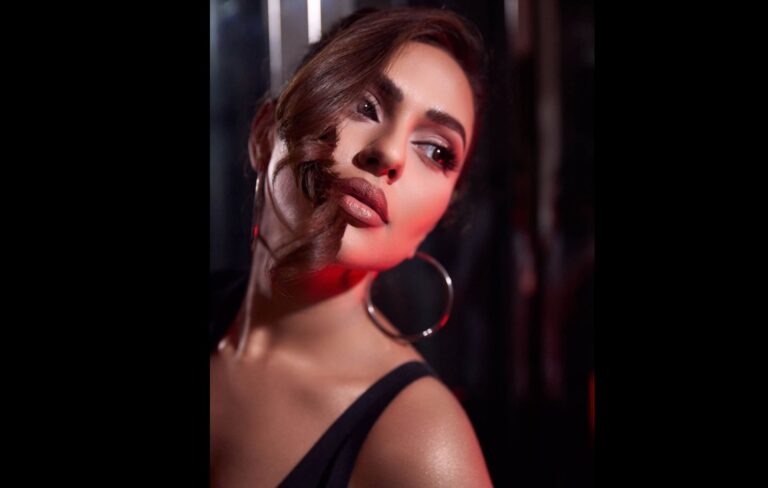 নতুন সাজে নুসরাত ফারিয়া, ছবিতে মুগ্ধ ভক্তরা
